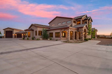 Exterior home idea in Other
