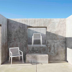 Brown Jordan Still Collection - Outdoor Dining Furniture