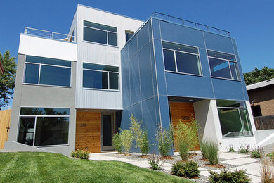 Minimalist exterior home photo in Denver