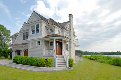 Traditional exterior home idea in New York