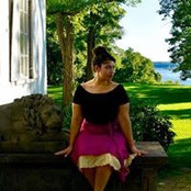 Eleni Reyes's photo