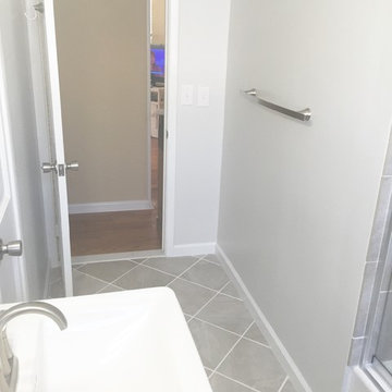 Gray Bath