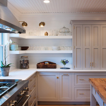Farmhouse Kitchen with a Mid-Century Twist