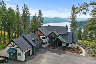 Example of a mountain style exterior home design in Seattle
