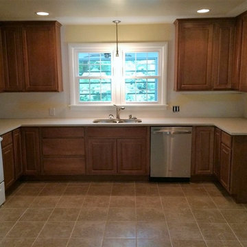 Old and white to just right kitchen remodeling project
