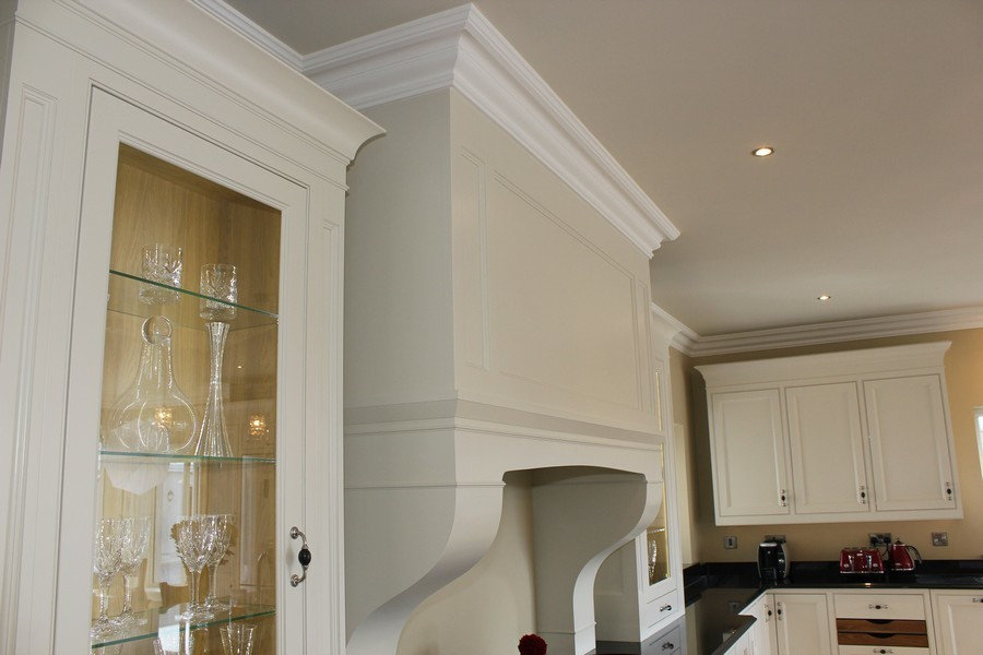 Deluxe Handcrafted & Hand-painted In-Frame kitchen,