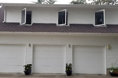 Gig Harbor Garage Doors Before and After