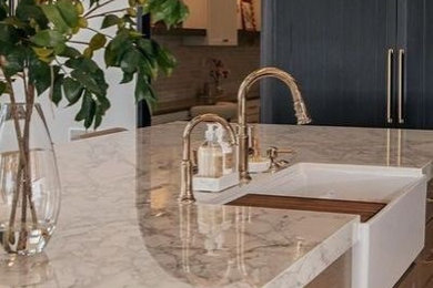 Kitchen - kitchen idea in San Diego
