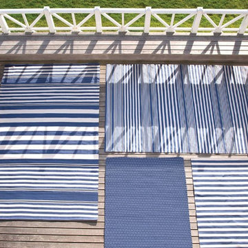 2016 Outdoor Living; Rug Indoor Outdoor