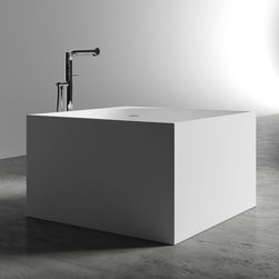 LUSSO STONE FARINA STONE RESIN SOLID SURFACE FREESTANDING SQUARE BATH 1050 - Products