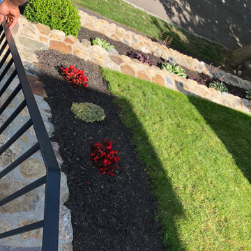 Natural Stone Retaining Wall
