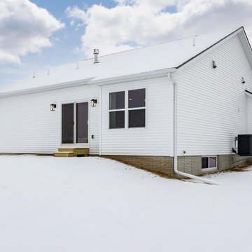 8815 Middlebury Ct. NE, Cedar Rapids