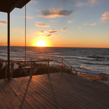 Exterior Photo - Deck Maximizing View