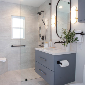 Contemporary Guest Bathroom San Diego