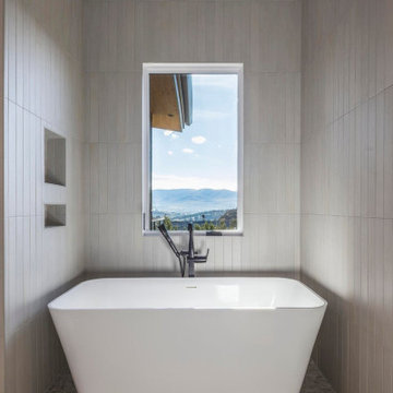 Explorer Peak Retreat