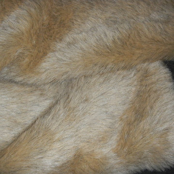 Desert Wolf Faux Fur Throw