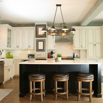 Delicious Hints of Vintage; Kitchen