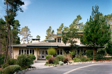 Exterior home idea in Phoenix