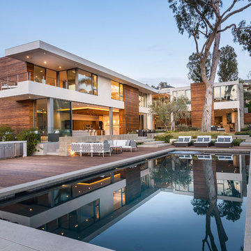 Ravoli Drive Residence