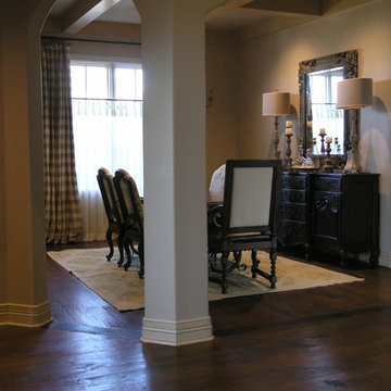 Hand Scraped Hand-Hewn Hand-Rubbed Antique Finish on Rift & Quartered White Oak