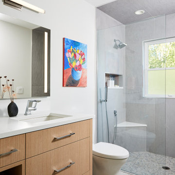 Maximizing Space in Edina Main Level Remodel