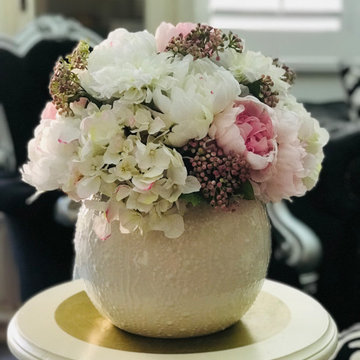 Artificial flower arrangement Love & Light