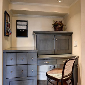 Dutch Colonial