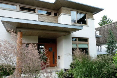 Trendy exterior home photo in Vancouver