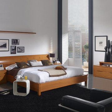 Benicarlo Modern Wood Bedroom Set - $2177.95