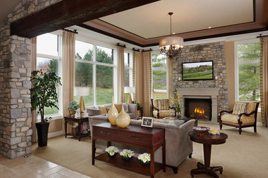 Example of a classic living room design in Detroit