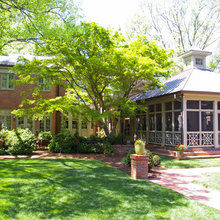 Detached Garage with screened porch