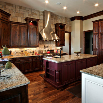 Lodge Inspired Residence - Open Layout Kitchen