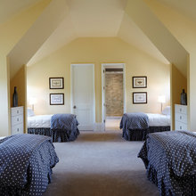 Bunk/Kid's Room