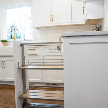 Light Filled Transitional Kitchen Renovation