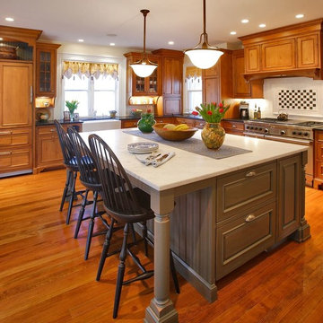 Ridgefield Kountry Kraft Cabinetry Rustic Cherry wi…ressed Island