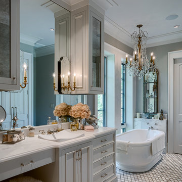 Traditional Bathroom