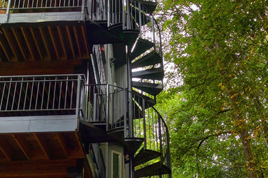 Trendy home design photo in Portland