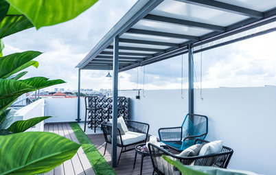 How to Clean Awnings and Outdoor Blinds