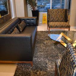 Condo Waterloo Lobby - Sofas
