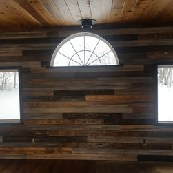Barnwood wall - Home Improvement