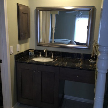 Bathroom Makeover in Middlebrook of Clear Lake (Houston, TX)