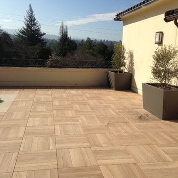 Los Altos Luxury Condos outdoor community space