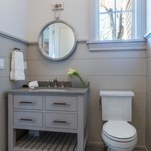 Mudroom & 3/4 Bath