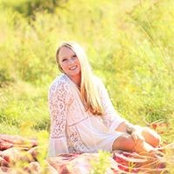 Mackenzie Machell's photo