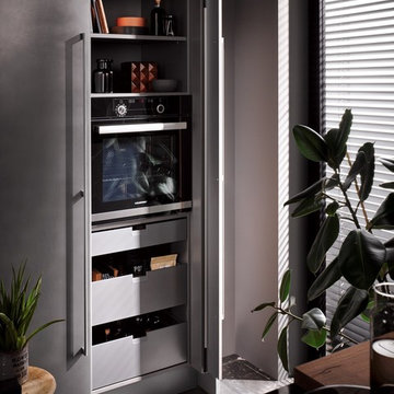 AV6084 - Embossed veneer door