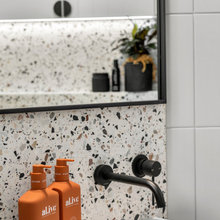 Scarlett’s Bathroom