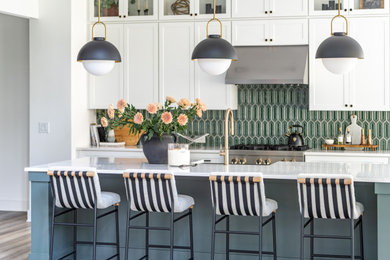 Kitchen - modern kitchen idea in Atlanta