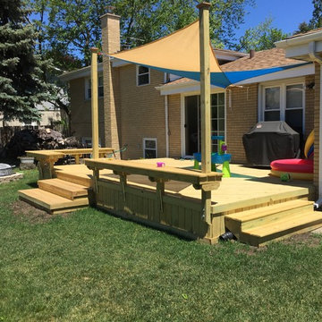 Wood Deck with Unique Posts by Park Ridge, IL deck designer