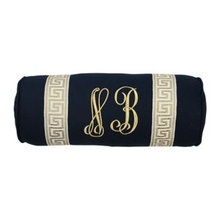 rugs linen pillows