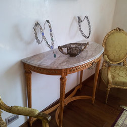 lausanne apt - Console Tables